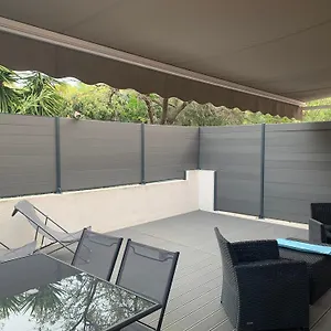 Apartment Grande Terrasse Emplacement Au A 1 Minute De La A Pieds, Cassis